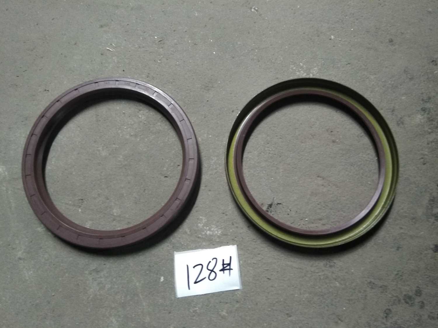 Сальник ступицы задней без ABS 145x175x14 (комплект 2шт) F3000